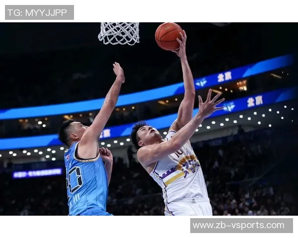 17记三分球射穿新疆下半赛季北京队欲王者归来 17记三分球射穿新疆下半赛季北京队欲王者归来