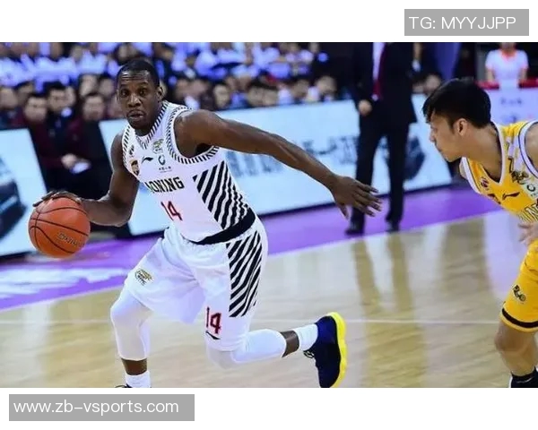 巴斯确定加盟辽宁男篮新赛季将与哈德森并肩作战 巴斯确定加盟辽宁男篮新赛季将与哈德森并肩作战