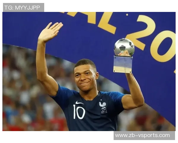 欧冠赛场戴帽，姆巴佩晒手拿比赛用球+全场最佳奖杯照片—见证极致专注与装备哲学的品牌之夜