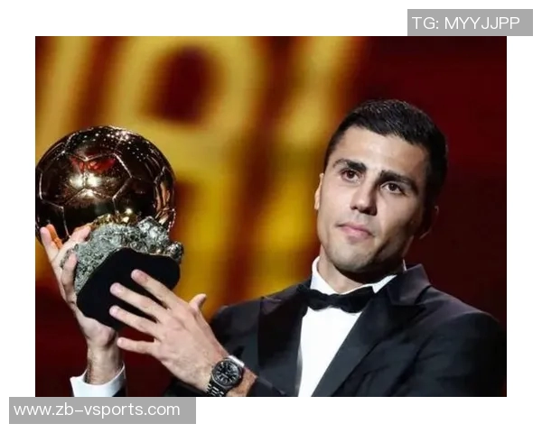 罗德里：重返国家队让我很开心，教练和队友们对我非常关爱